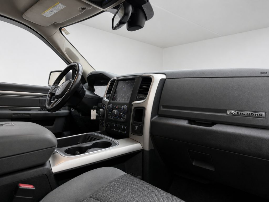 Photo 35 of this RAM 1500