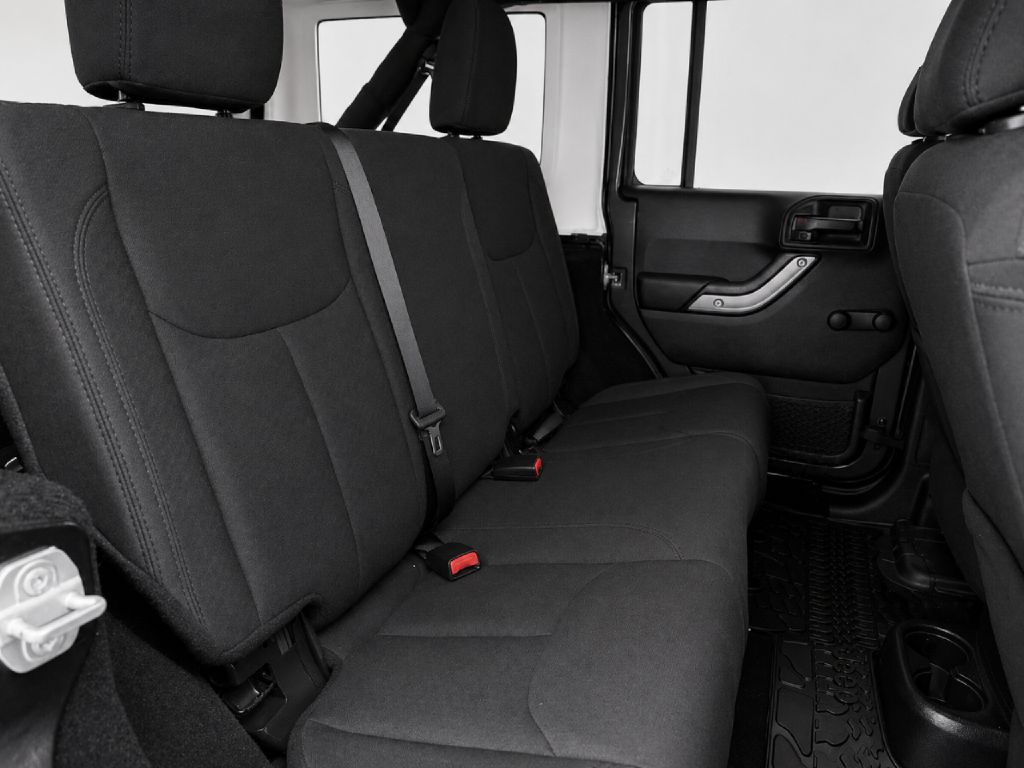 Photo 20 of this JEEP WRANGLER UNLIMI