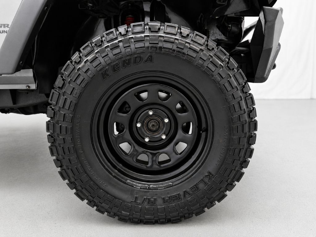 Photo 29 of this JEEP WRANGLER UNLIMI
