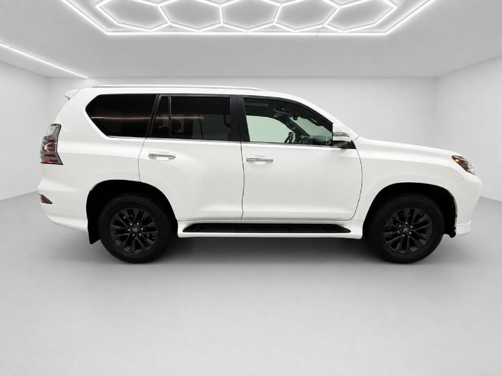 Photo 2 of this LEXUS GX 460