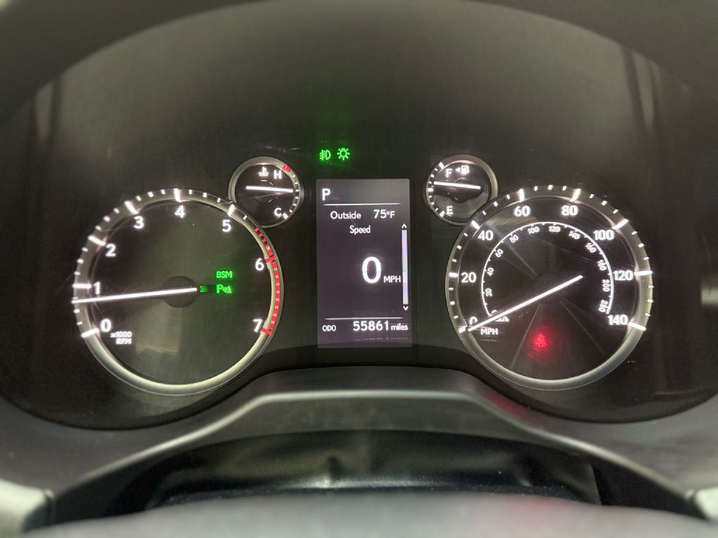Photo 16 of this LEXUS GX 460