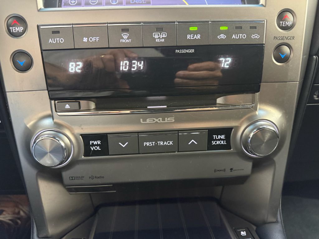 Photo 20 of this LEXUS GX 460