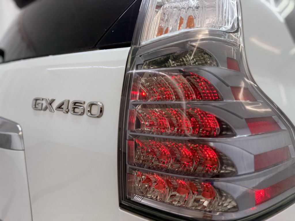 Photo 39 of this LEXUS GX 460