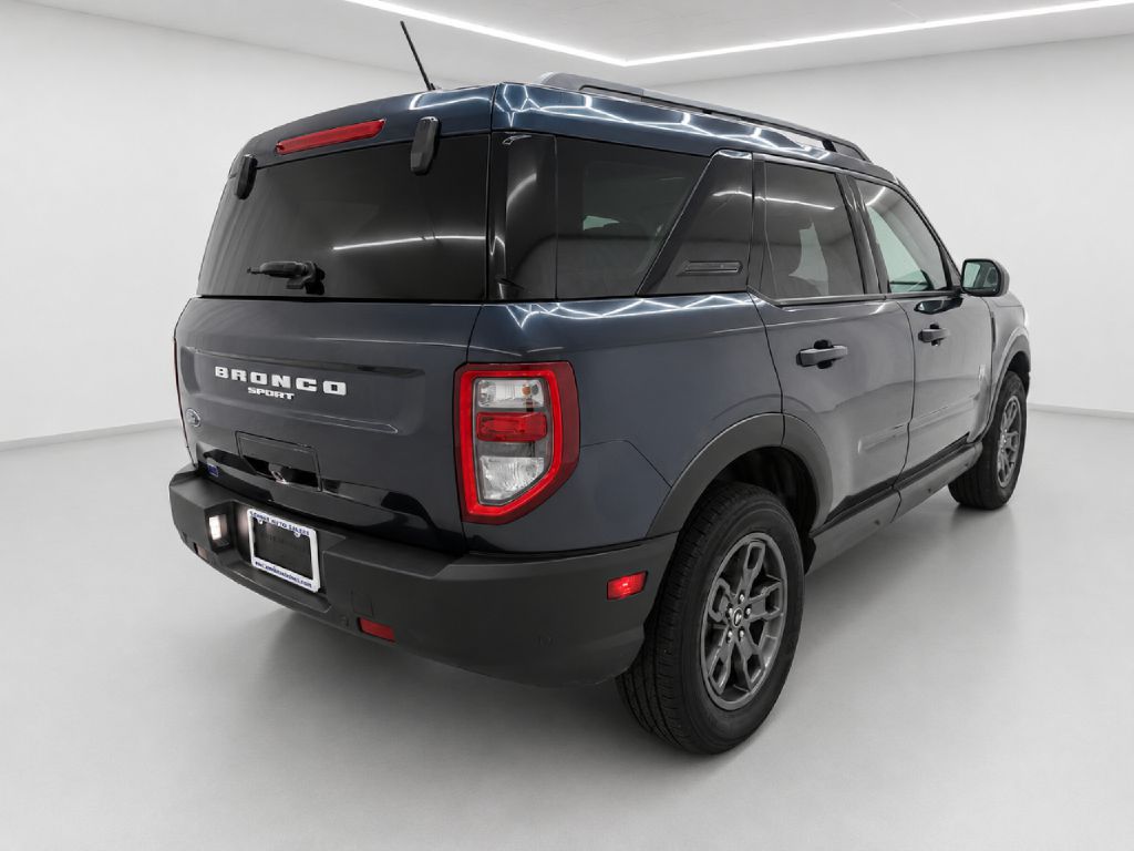 Photo 3 of this FORD BRONCO SPORT