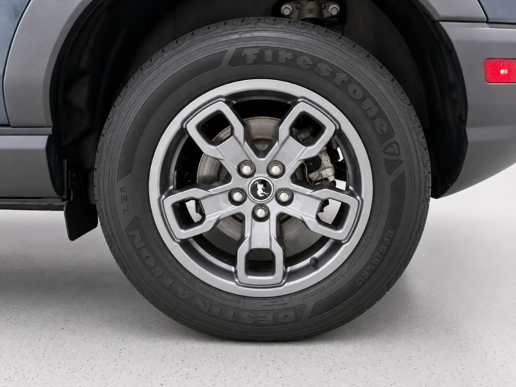 Photo 28 of this FORD BRONCO SPORT
