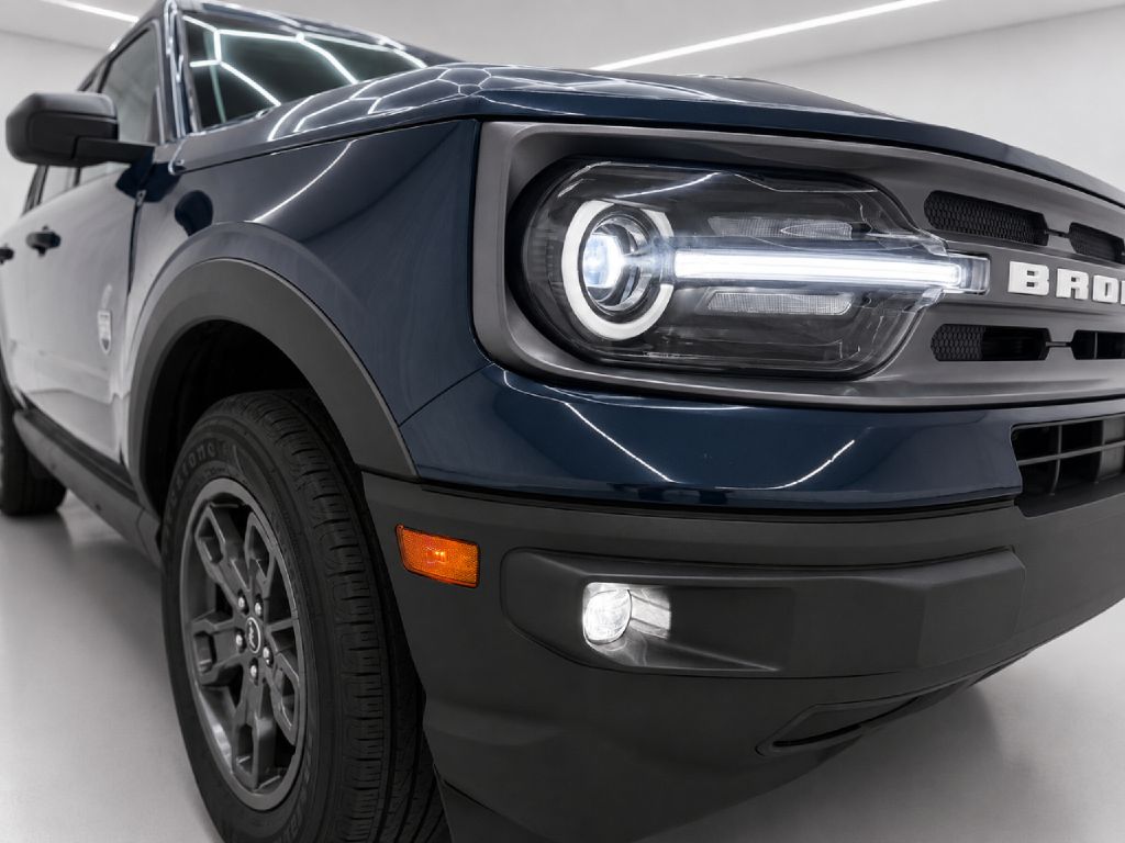 Photo 34 of this FORD BRONCO SPORT