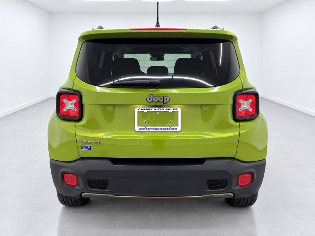 Photo 4 of this JEEP RENEGADE