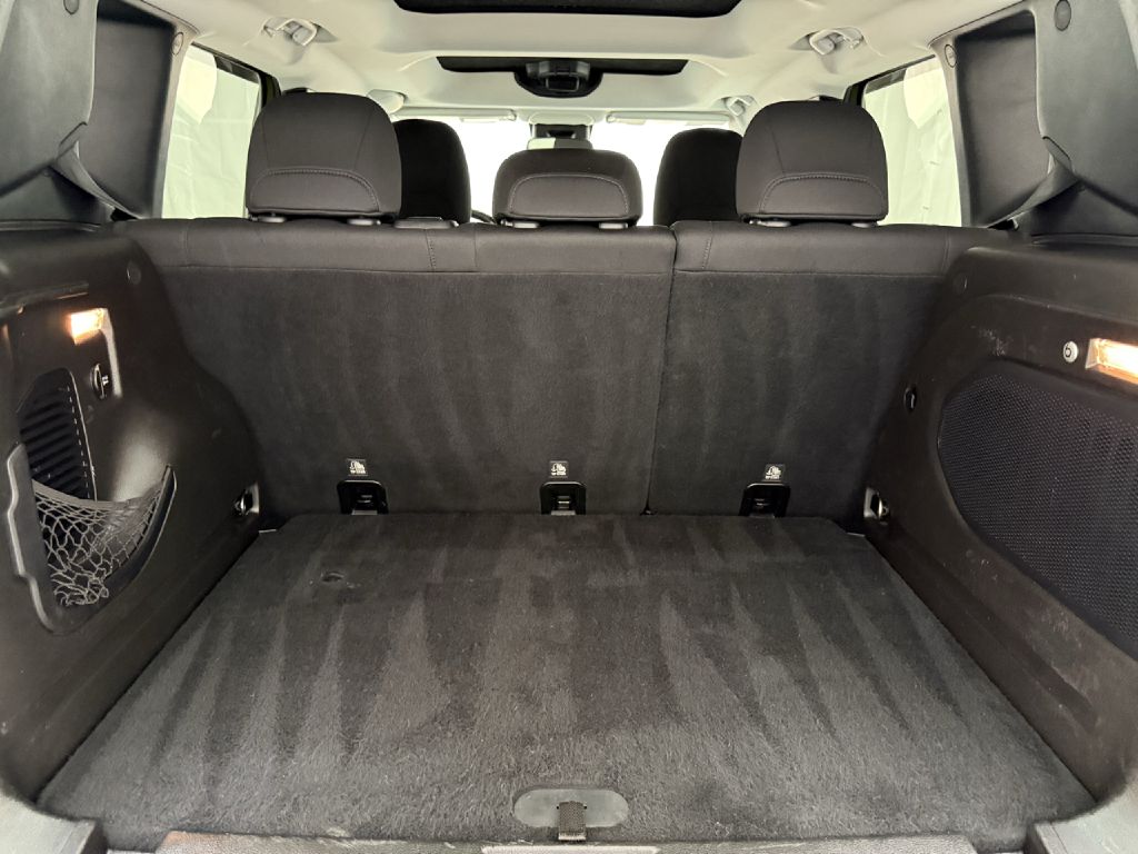 Photo 25 of this JEEP RENEGADE