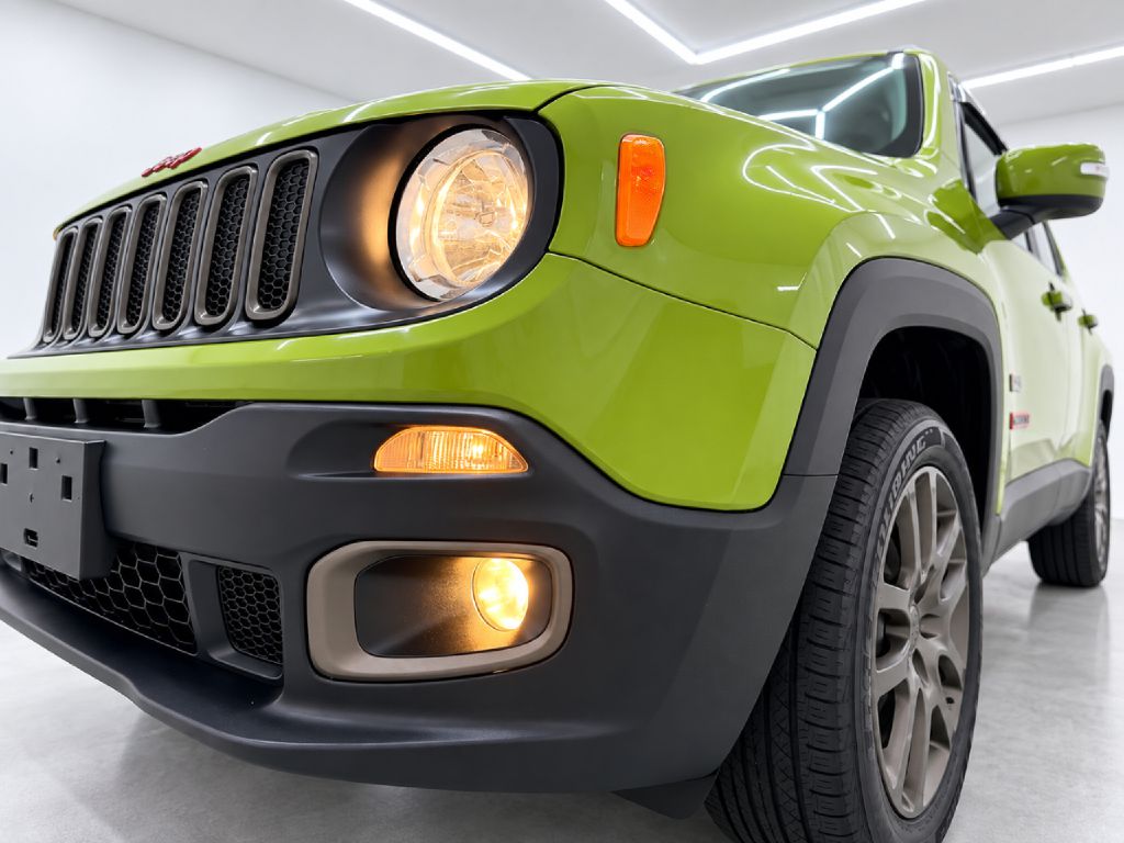 Photo 35 of this JEEP RENEGADE