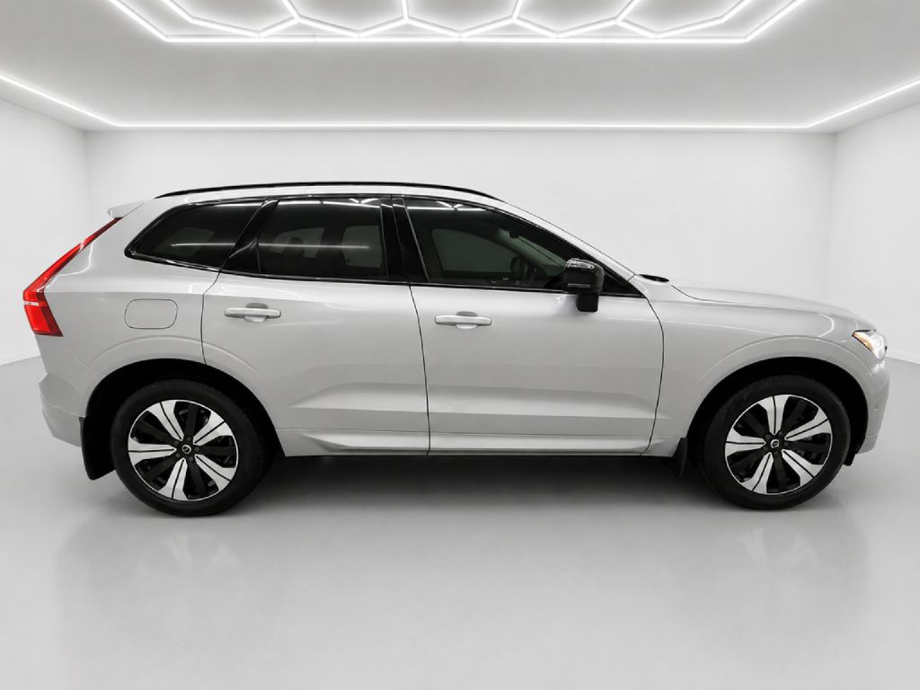 Photo 2 of this VOLVO XC60