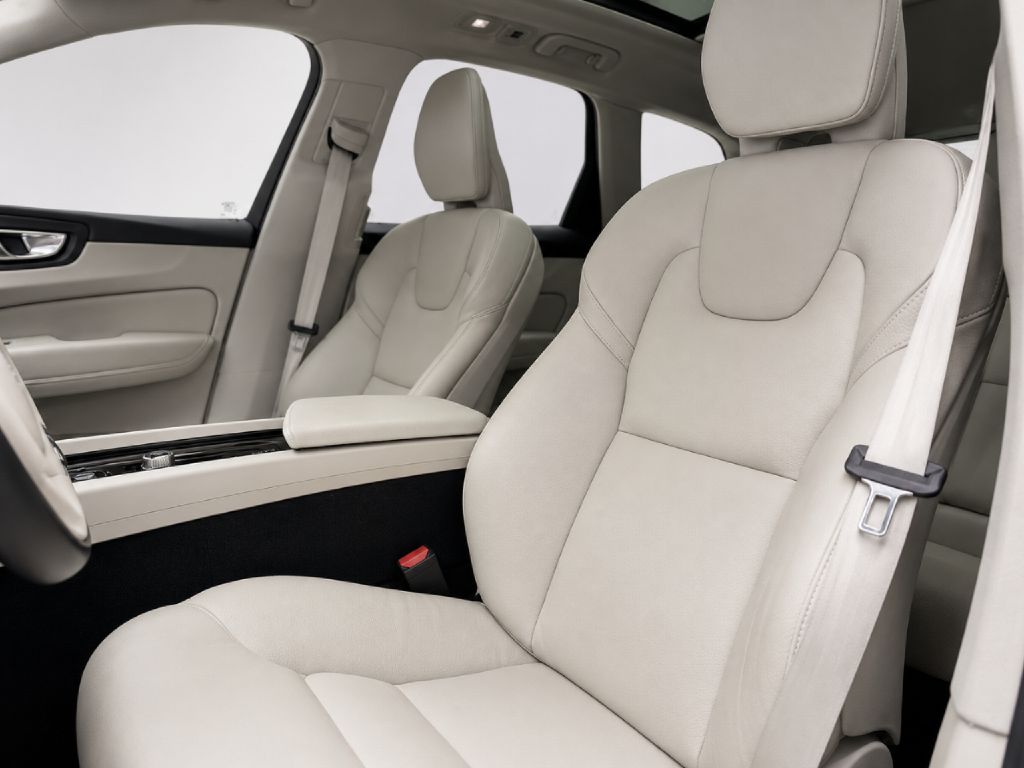 Photo 9 of this VOLVO XC60