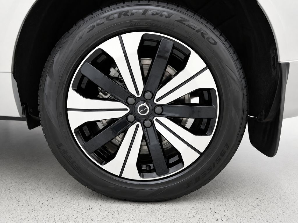 Photo 34 of this VOLVO XC60