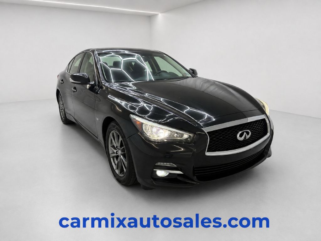 2017 INFINITI Q50