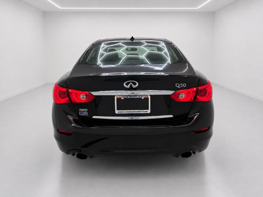 Photo 4 of this INFINITI Q50