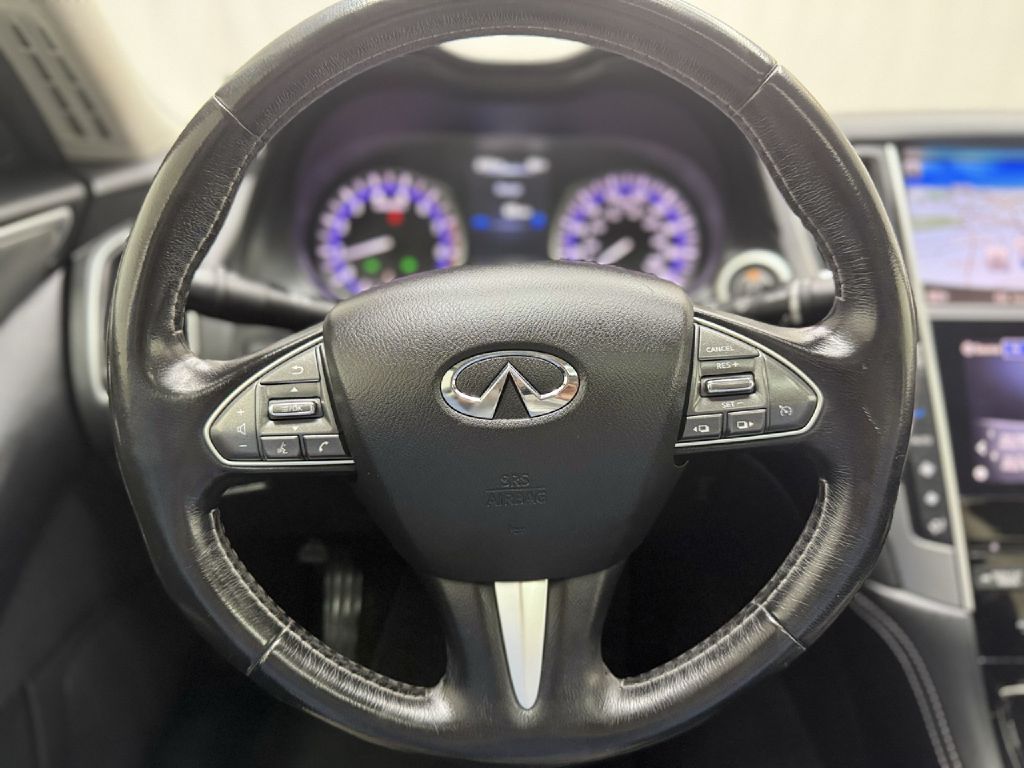 Photo 13 of this INFINITI Q50