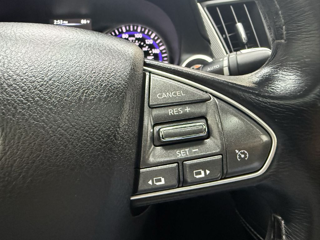 Photo 15 of this INFINITI Q50