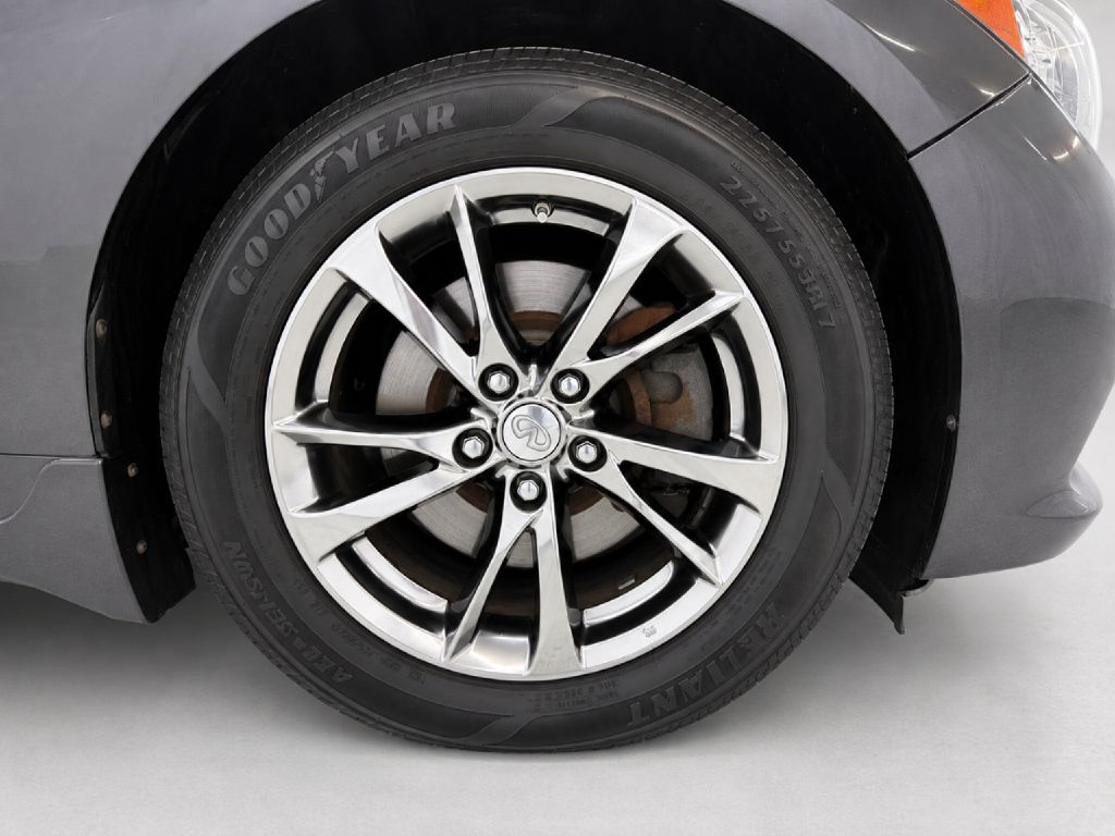 Photo 29 of this INFINITI Q50