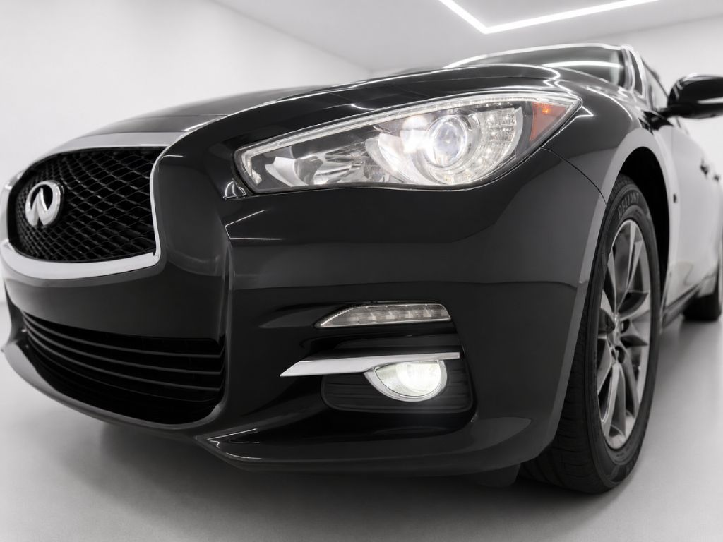 Photo 32 of this INFINITI Q50