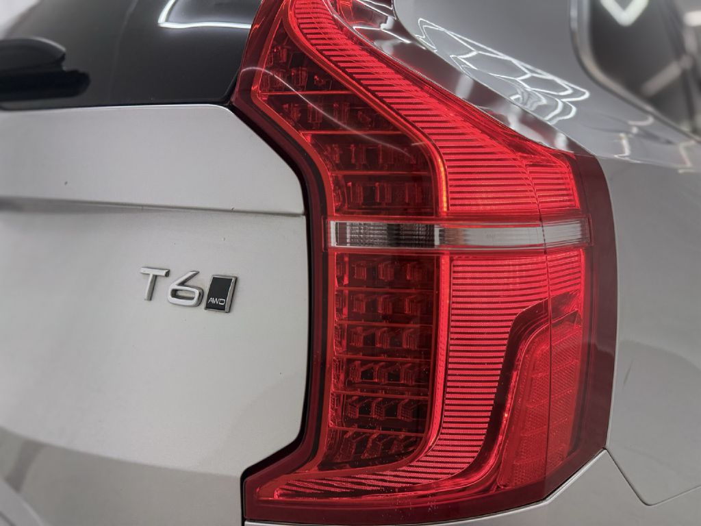 Photo 42 of this VOLVO XC90
