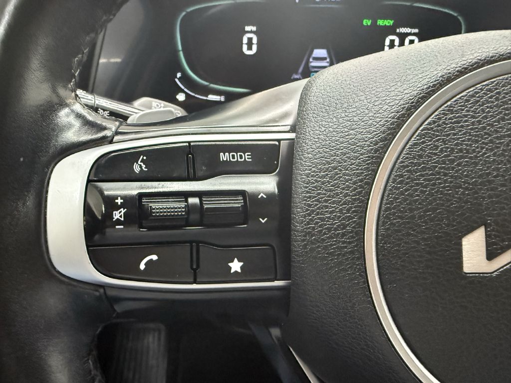 Photo 13 of this KIA SPORTAGE