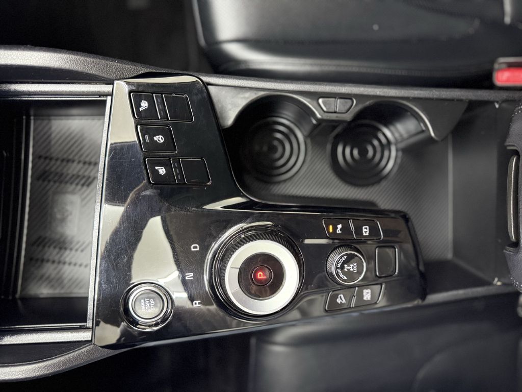 Photo 21 of this KIA SPORTAGE