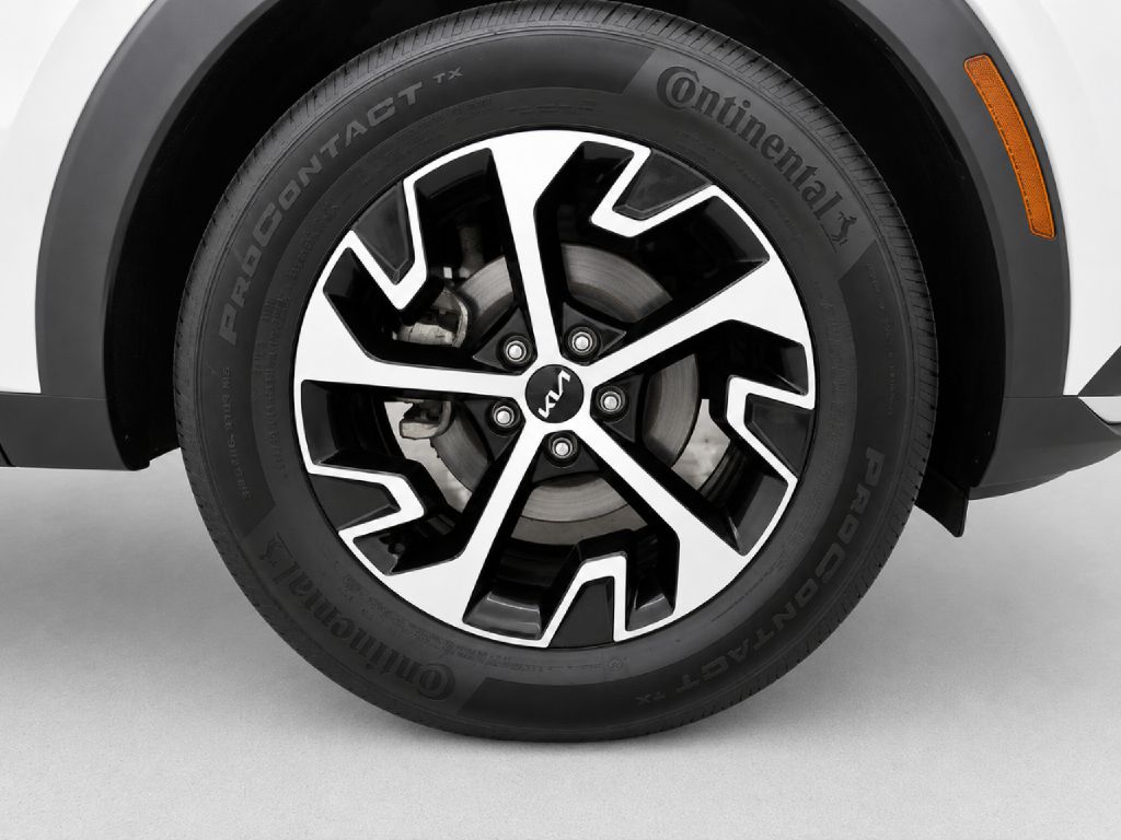 Photo 32 of this KIA SPORTAGE