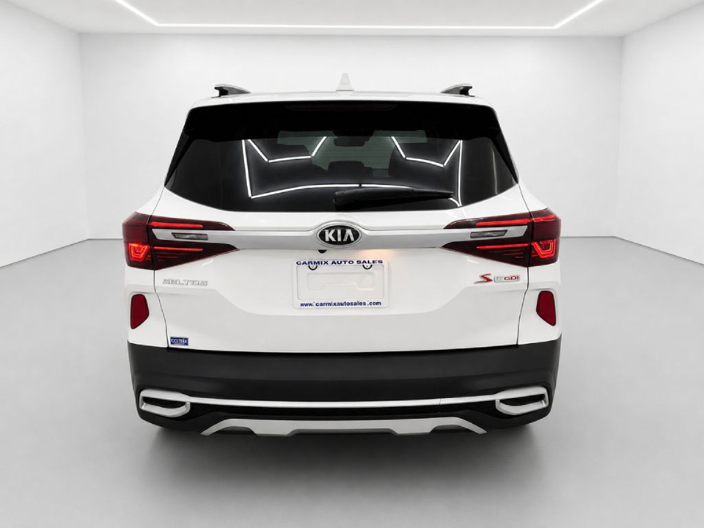 Photo 4 of this KIA SELTOS