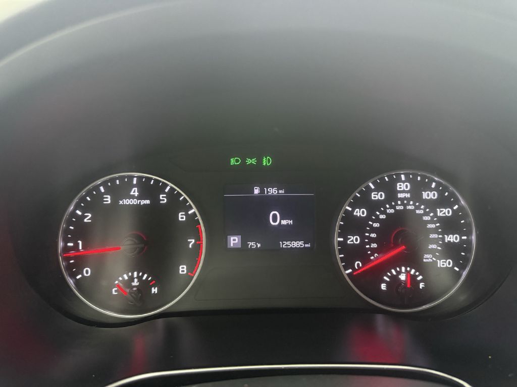 Photo 14 of this KIA SELTOS