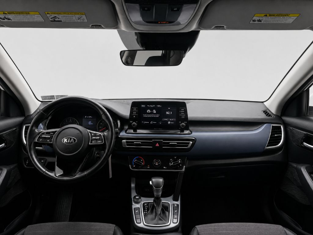 Photo 23 of this KIA SELTOS