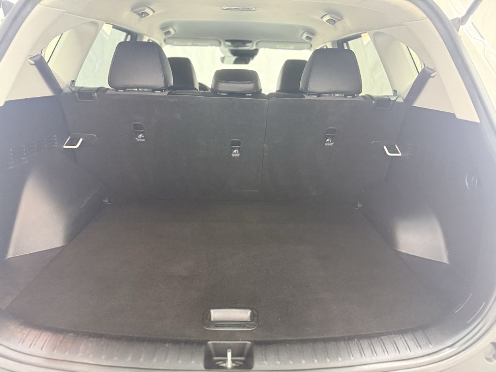 Photo 24 of this KIA SELTOS