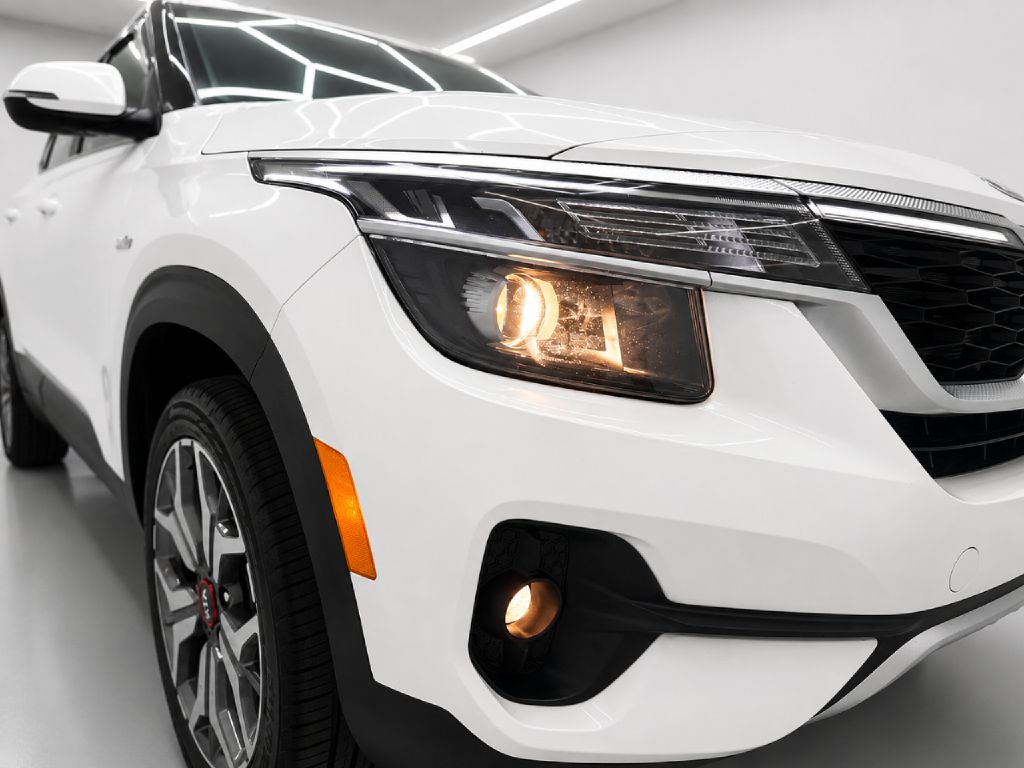 Photo 35 of this KIA SELTOS