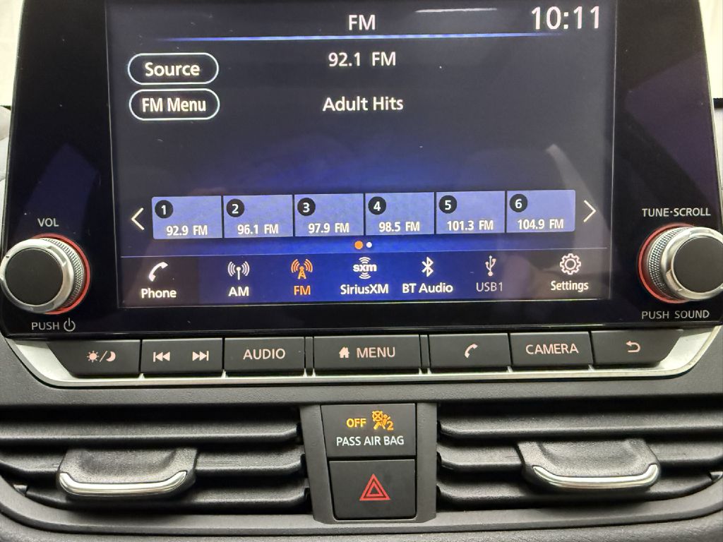 Photo 17 of this NISSAN ALTIMA