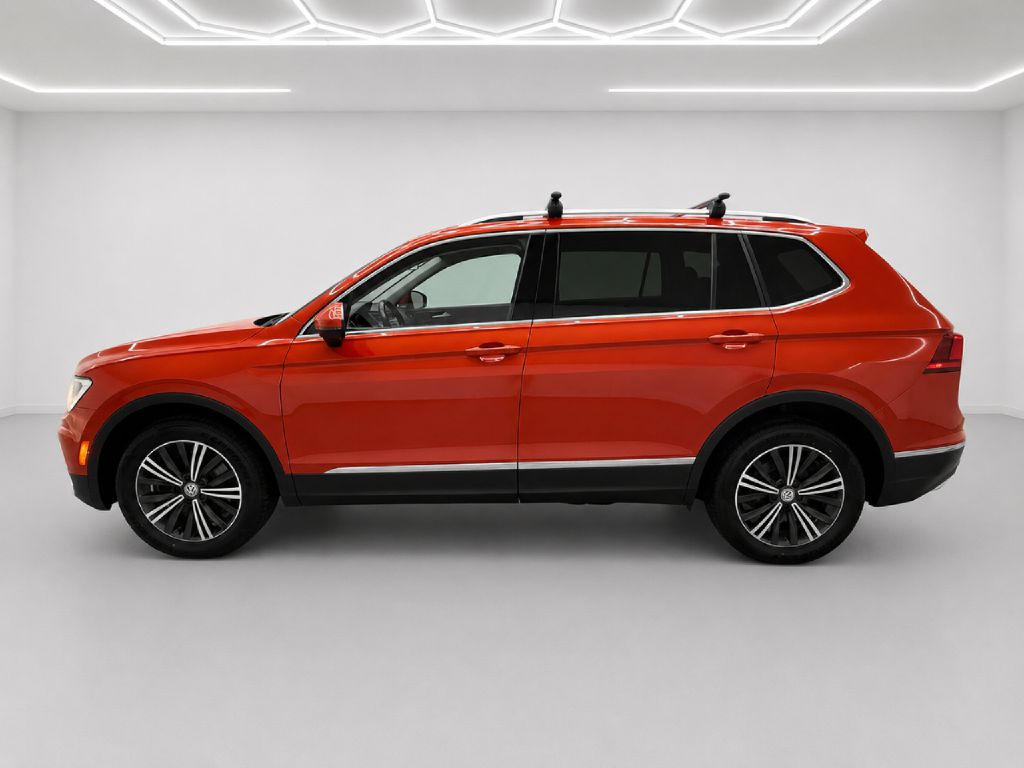 Photo 6 of this VOLKSWAGEN TIGUAN