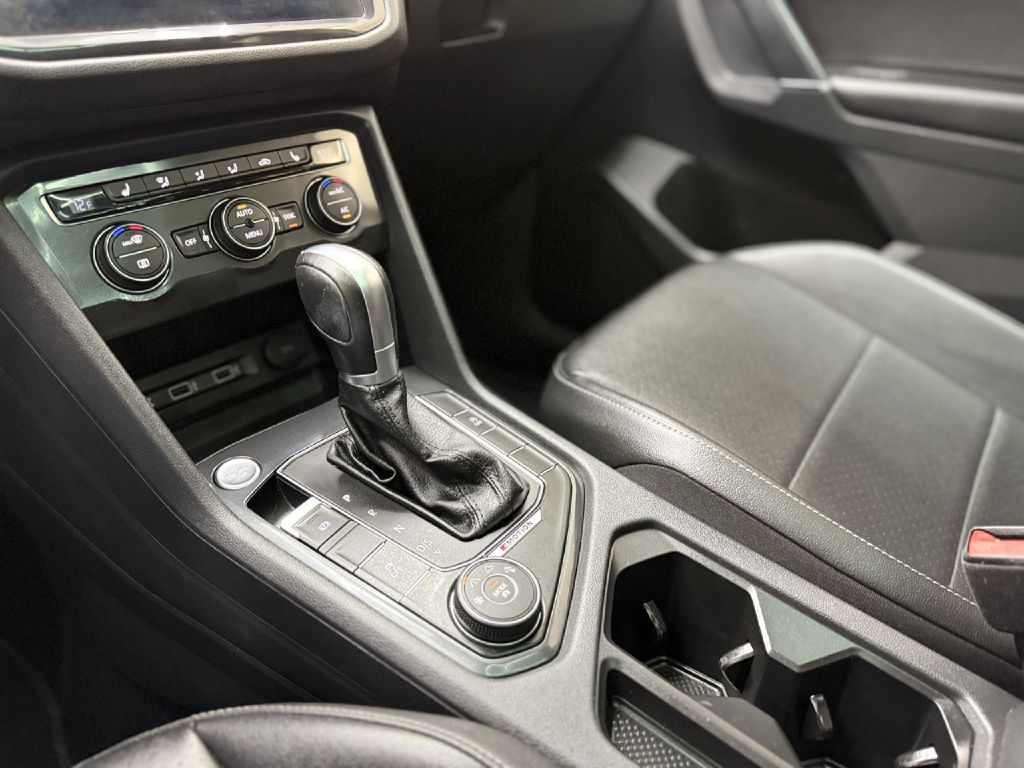 Photo 20 of this VOLKSWAGEN TIGUAN