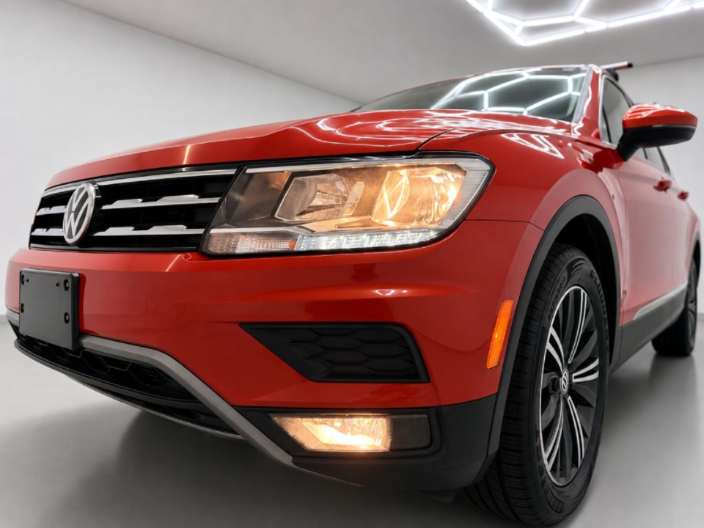 Photo 36 of this VOLKSWAGEN TIGUAN