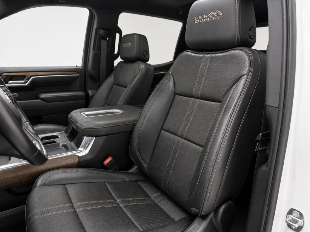 Photo 9 of this CHEVROLET SILVERADO 1500
