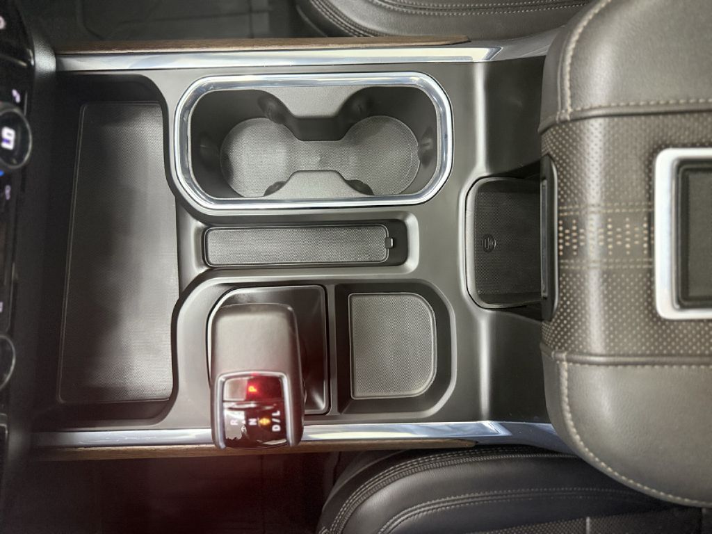 Photo 21 of this CHEVROLET SILVERADO 1500