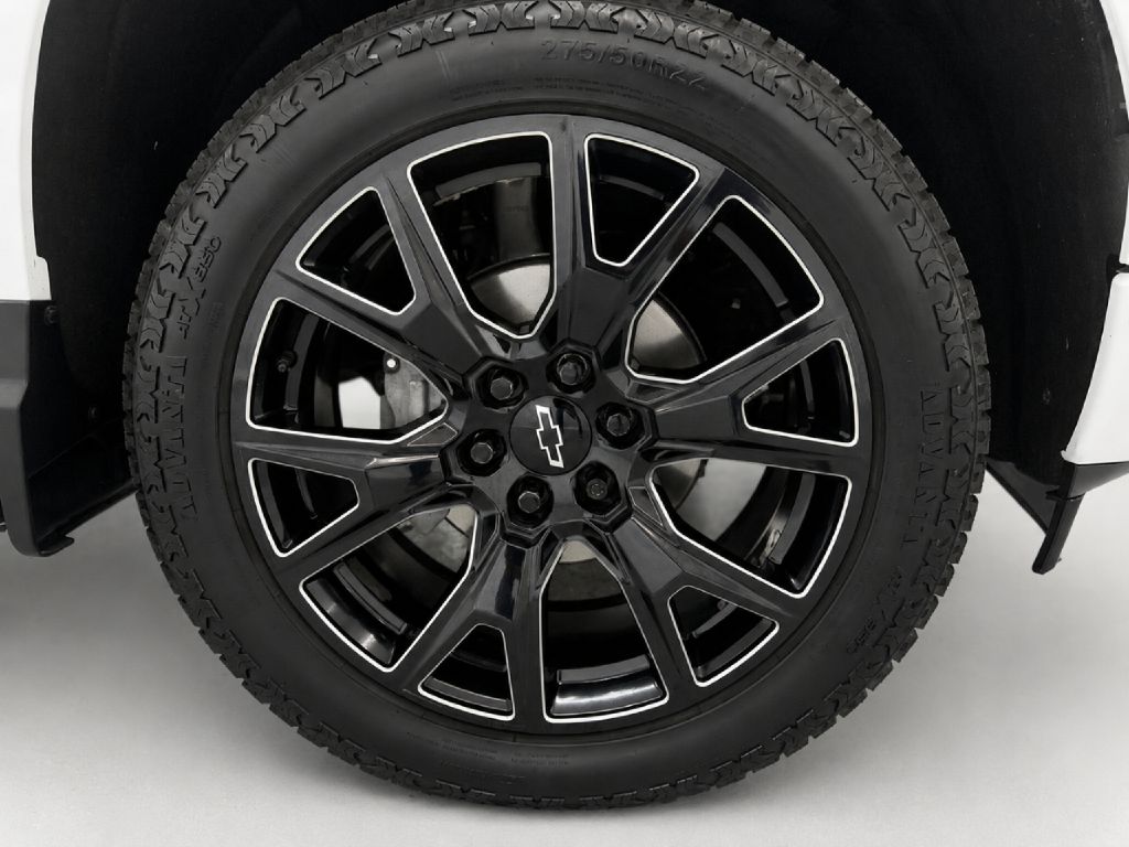 Photo 32 of this CHEVROLET SILVERADO 1500