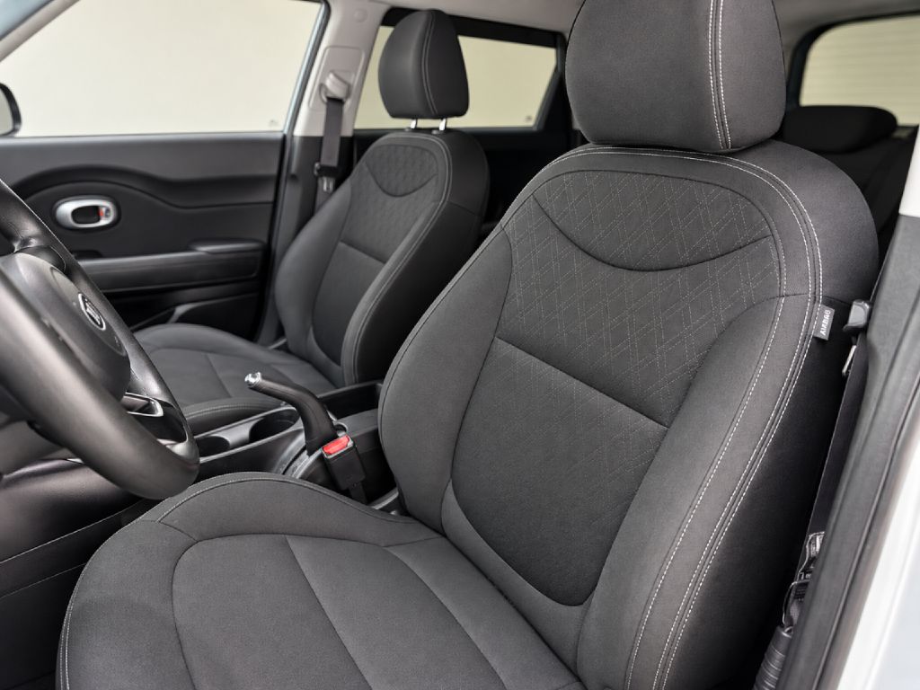Photo 9 of this KIA SOUL