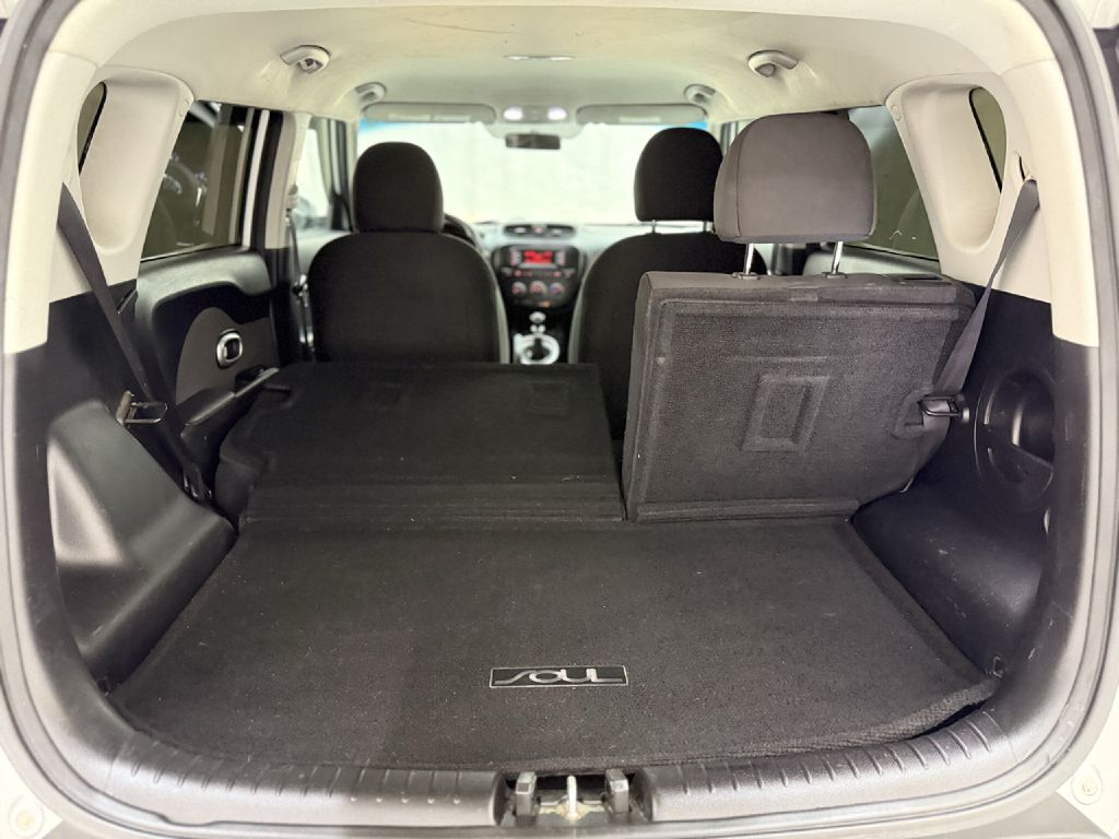 Photo 22 of this KIA SOUL