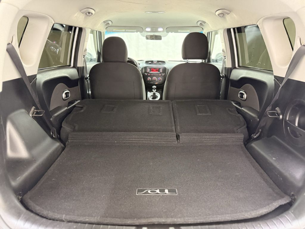 Photo 23 of this KIA SOUL