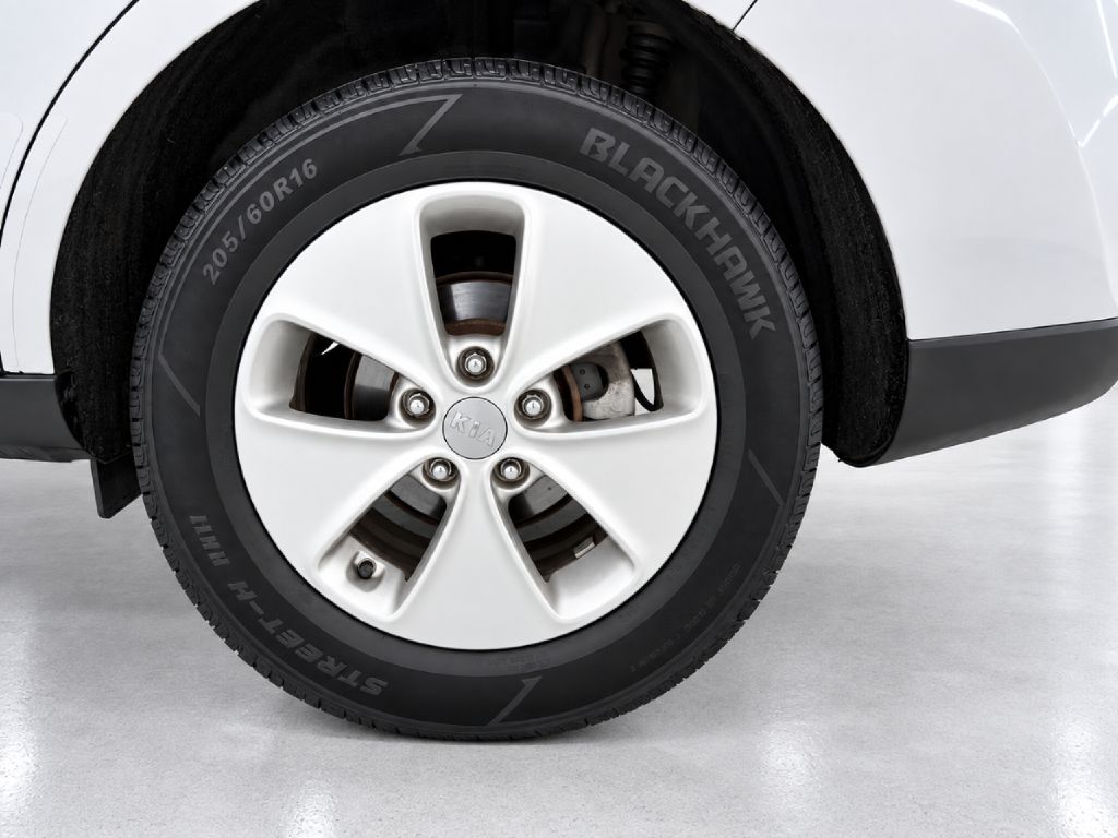 Photo 26 of this KIA SOUL