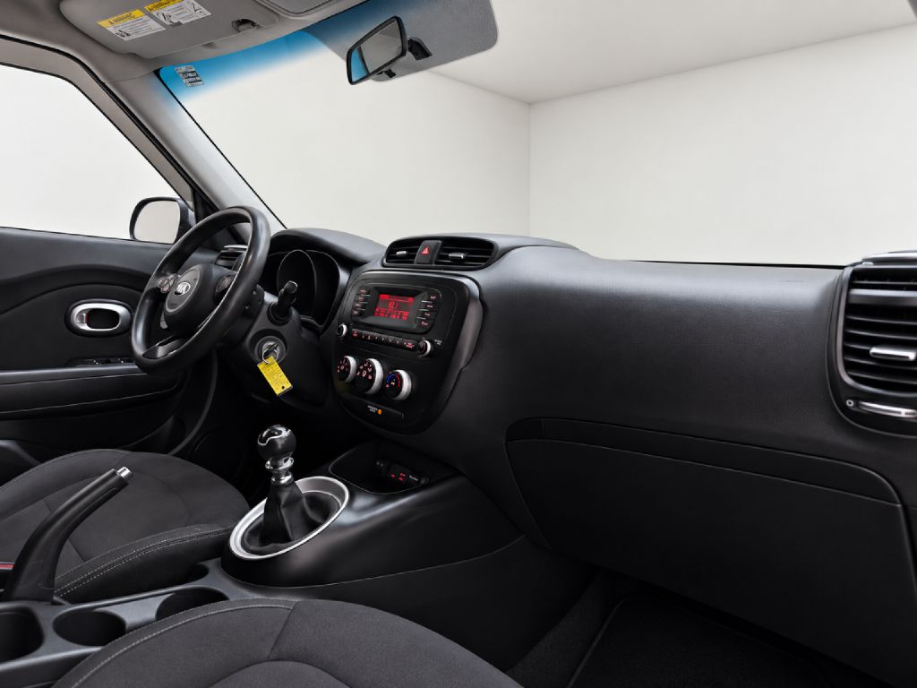 Photo 34 of this KIA SOUL