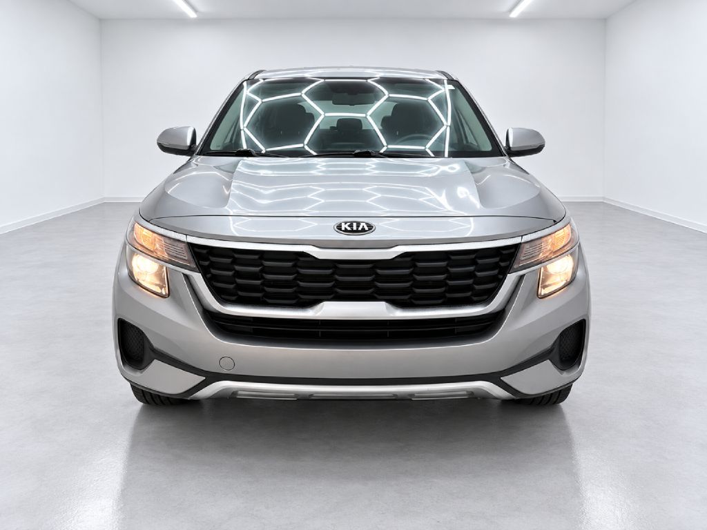 Photo 8 of this KIA SELTOS