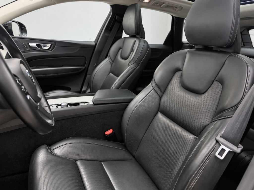 Photo 9 of this VOLVO XC60