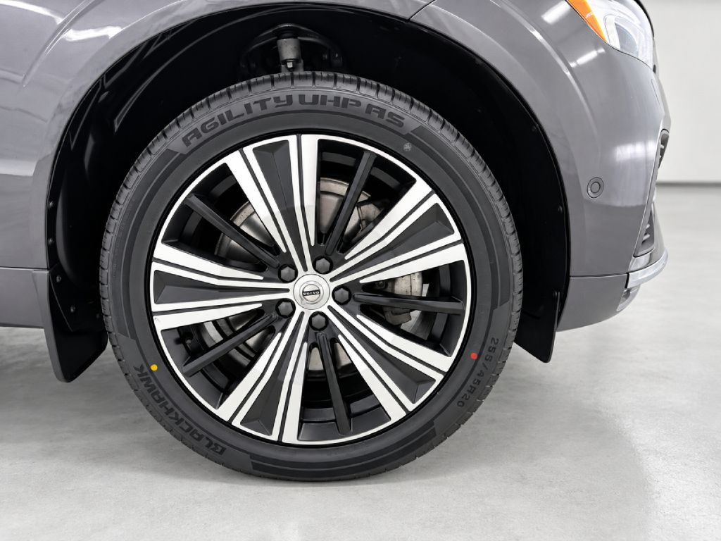 Photo 34 of this VOLVO XC60