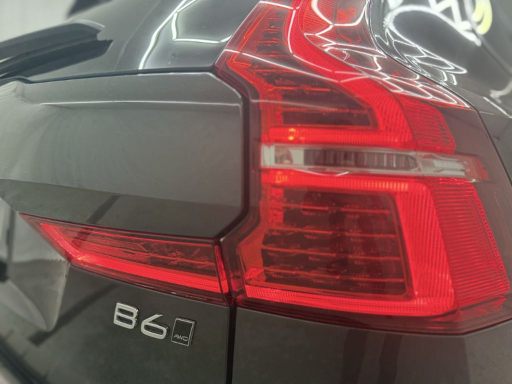 Photo 39 of this VOLVO XC60