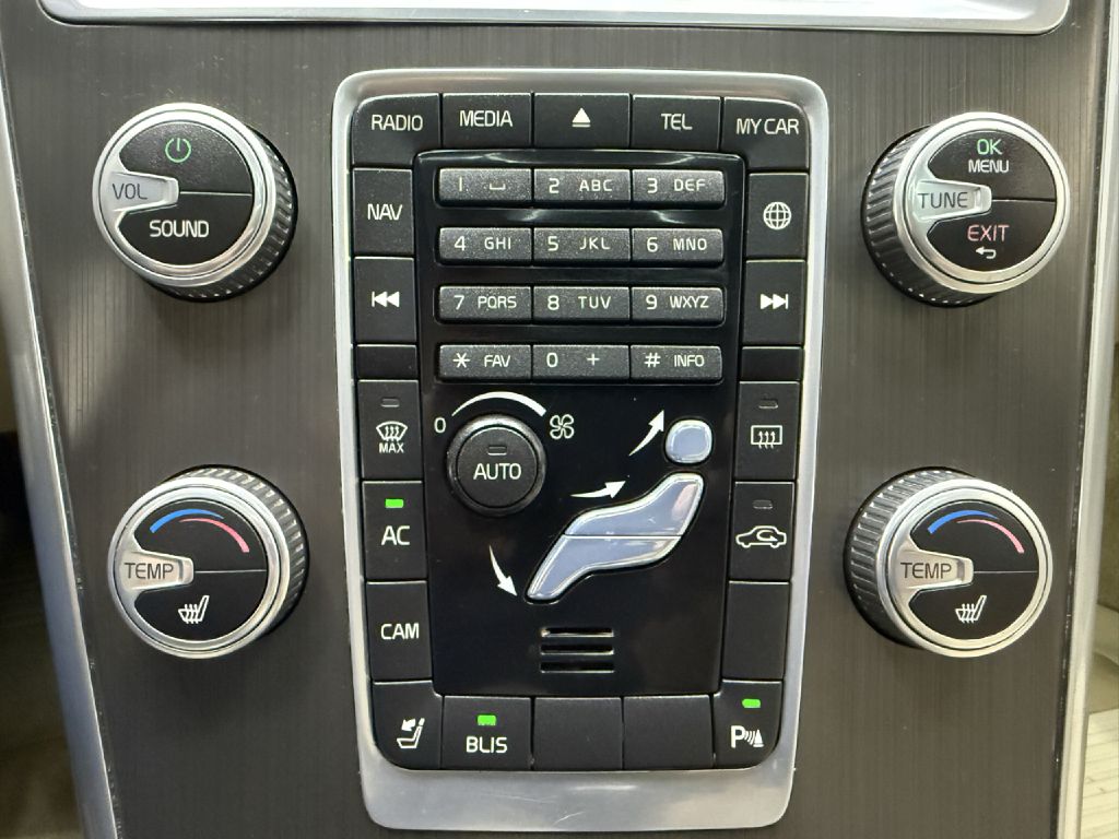 Photo 19 of this VOLVO XC60