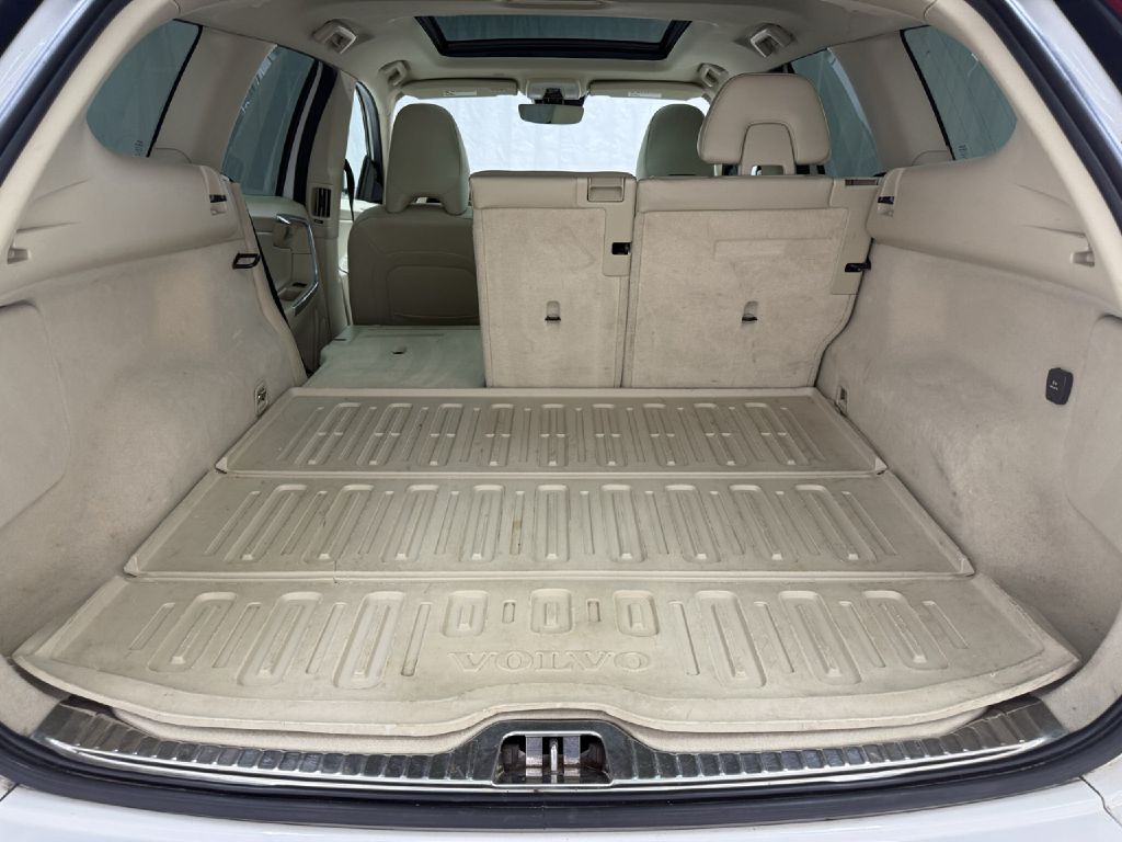 Photo 26 of this VOLVO XC60
