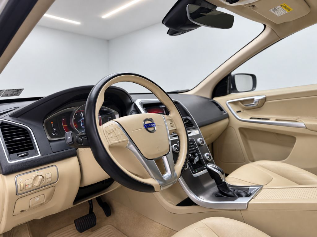 Photo 42 of this VOLVO XC60